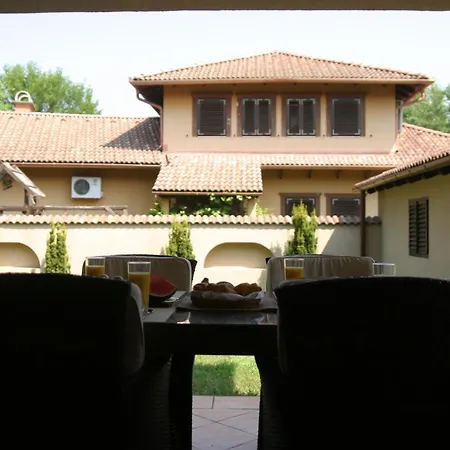 Mediterran Villa Zamardi